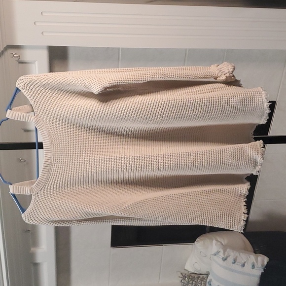 FREE PEOPLE SWEATER - Picture 6 of 7